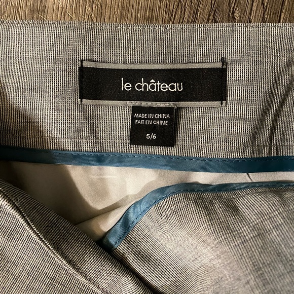 Le chateau pencil skirt - Picture 1 of 3